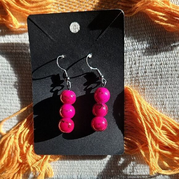 Pink Beaded Dangle Earrings - Picture 1 of 2